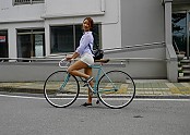 클래식한 디자인의 민트색 픽시(FIXIE)  'LUCY (루시)' + 비앙키 픽시 비교